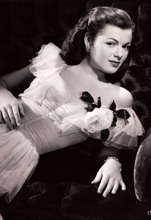 Barbara Hale