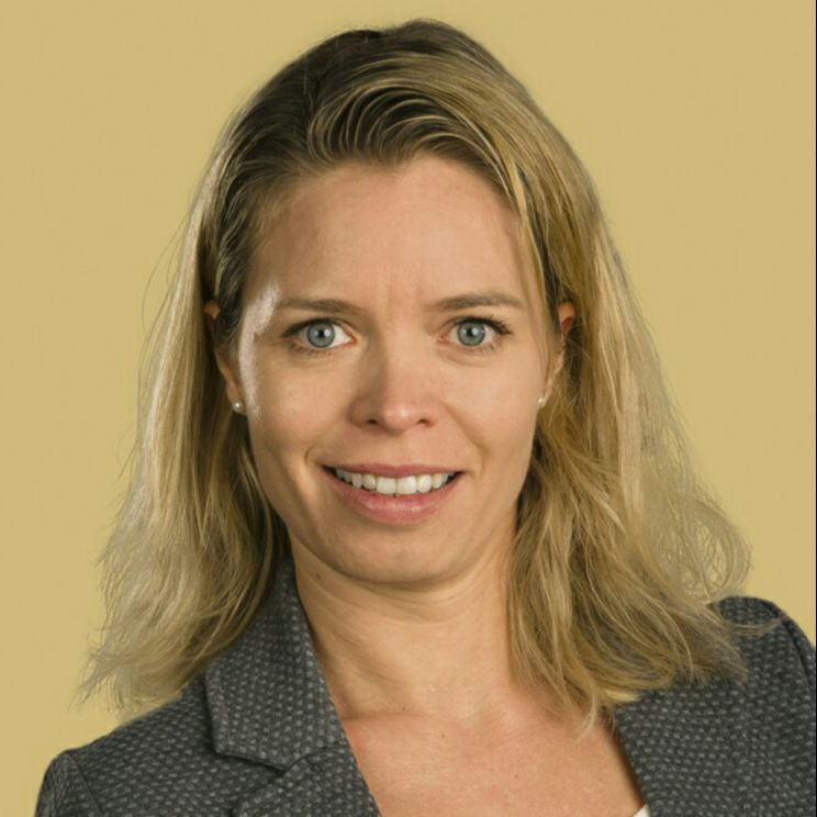 Barbara Lang