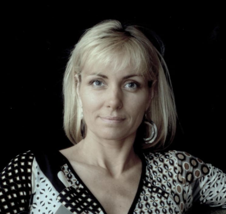 Barbara Lott