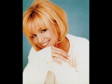Barbara Mandrell photo