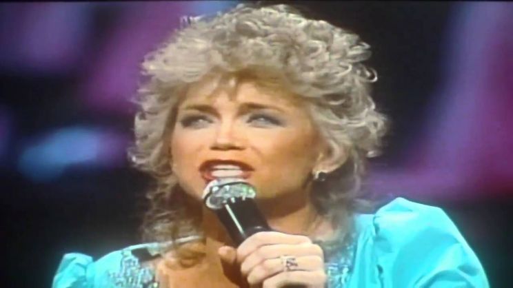 Barbara Mandrell