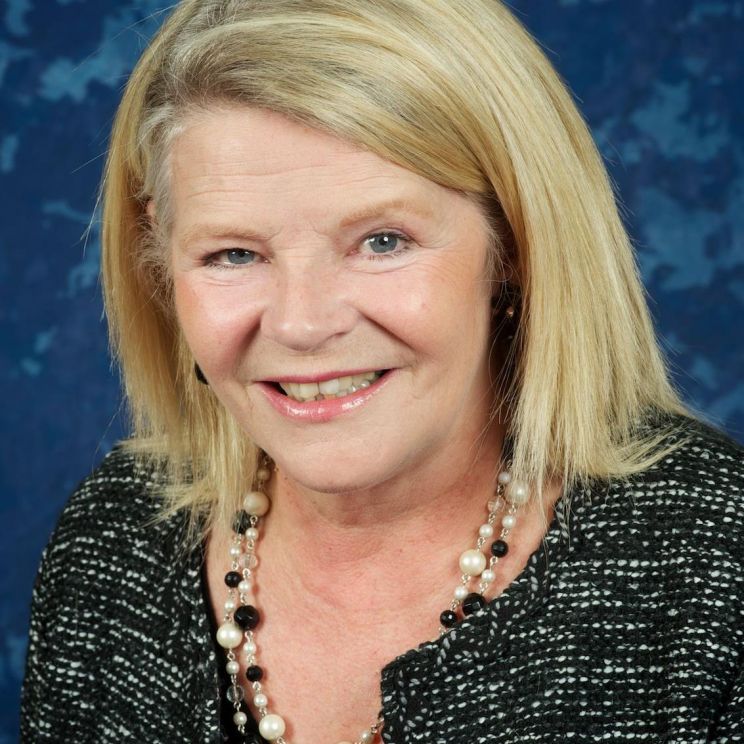 Barbara Murray
