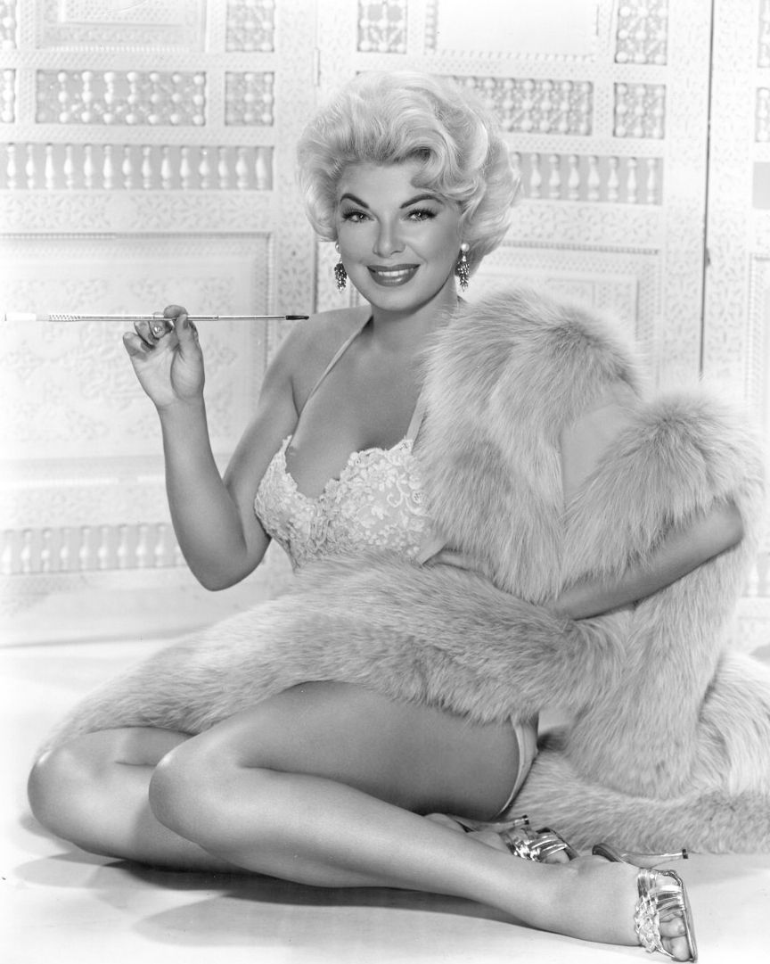 Barbara Nichols. 