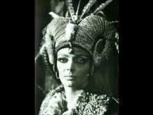 Barbara Steele photo