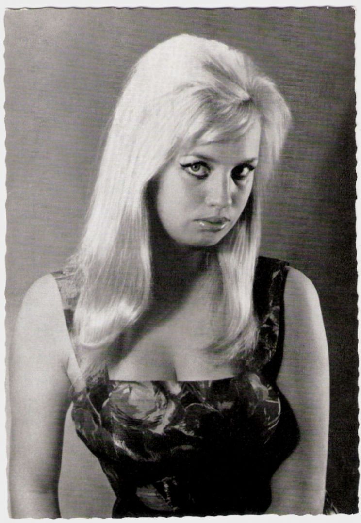 Barbara Valentin