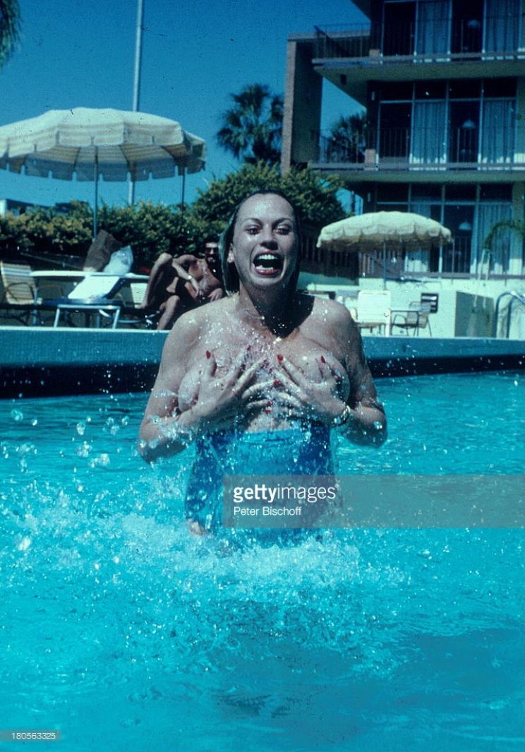 Barbara Valentin