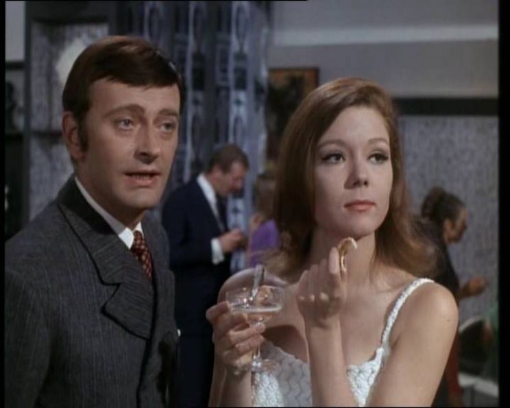 Barrie Ingham