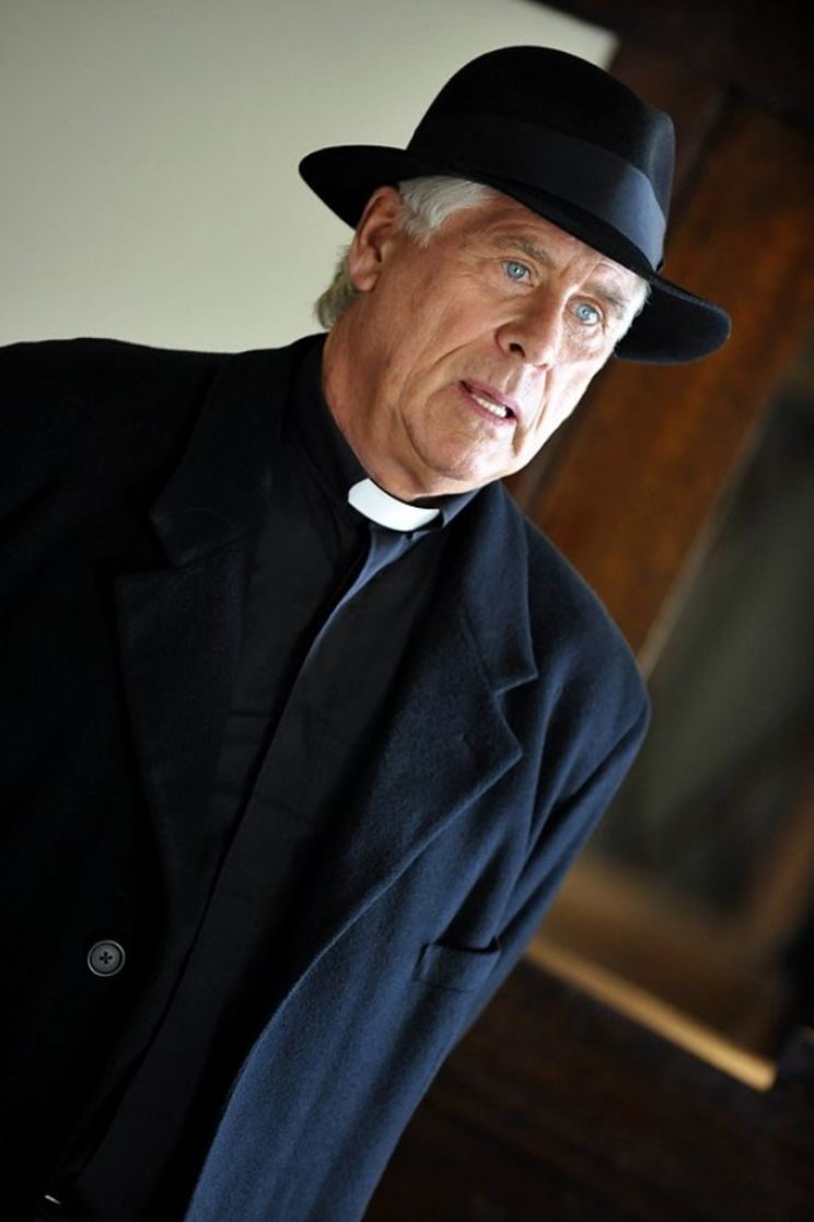 Barry Bostwick