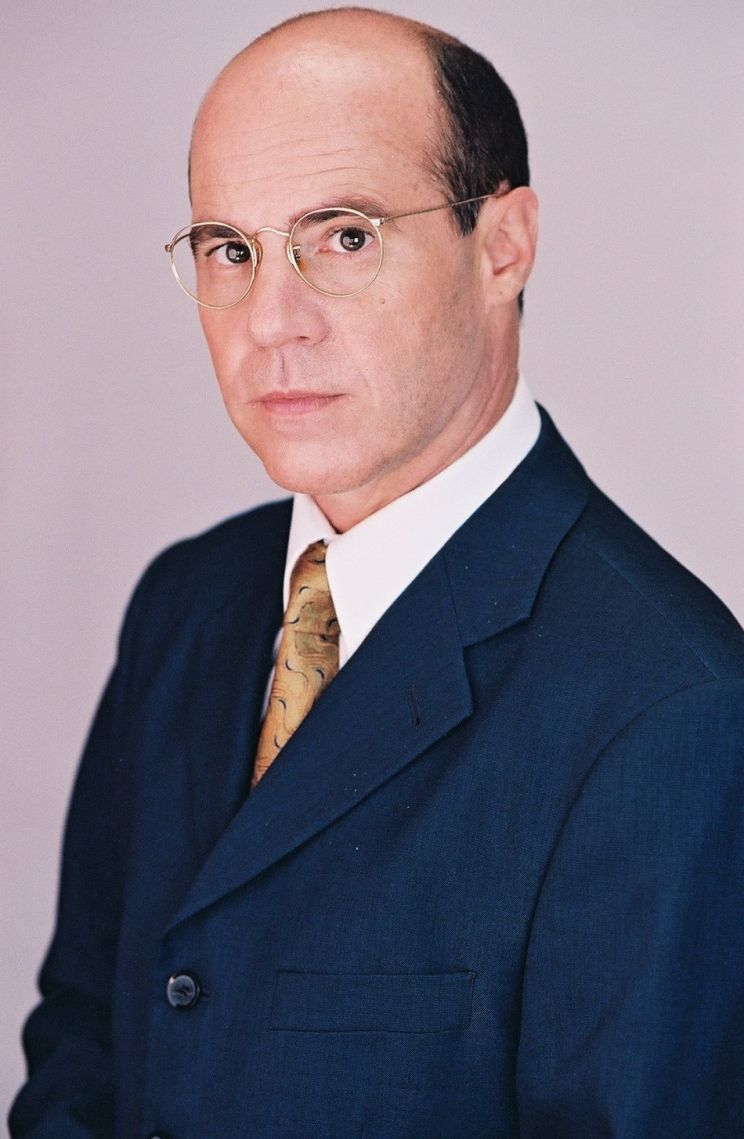 Barry Livingston