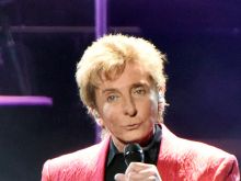 Barry Manilow