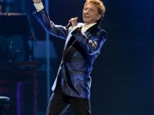Barry Manilow
