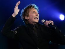 Barry Manilow