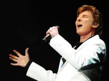 Barry Manilow