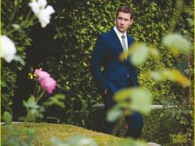 Barry Sloane