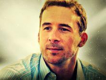 Barry Sloane