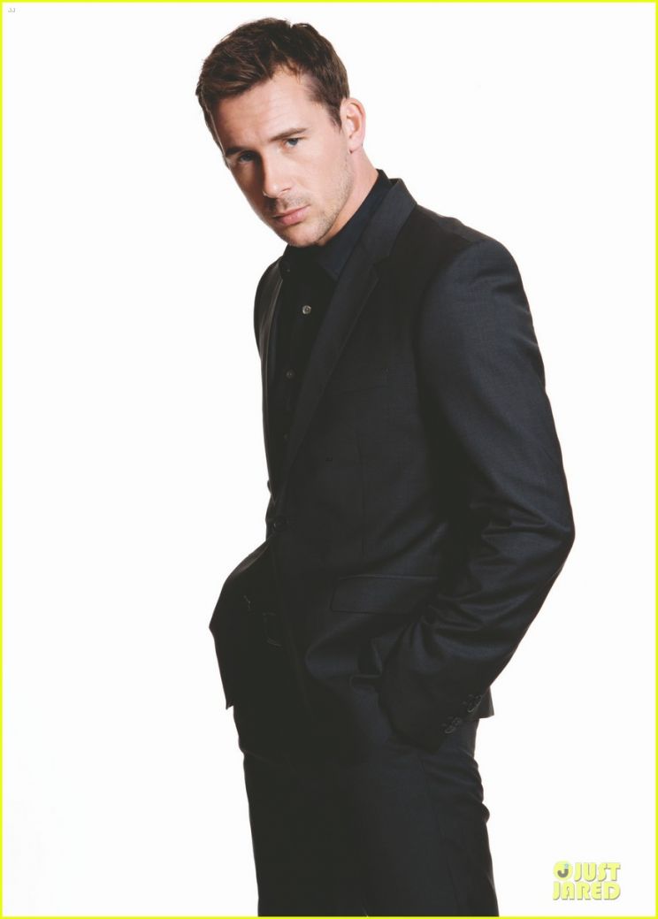 Barry Sloane