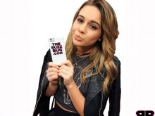 Bea Miller