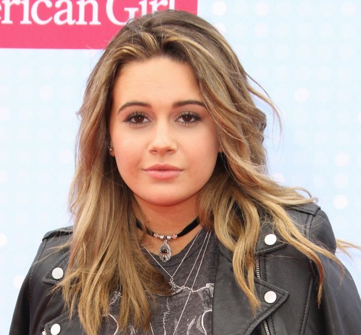 Bea Miller