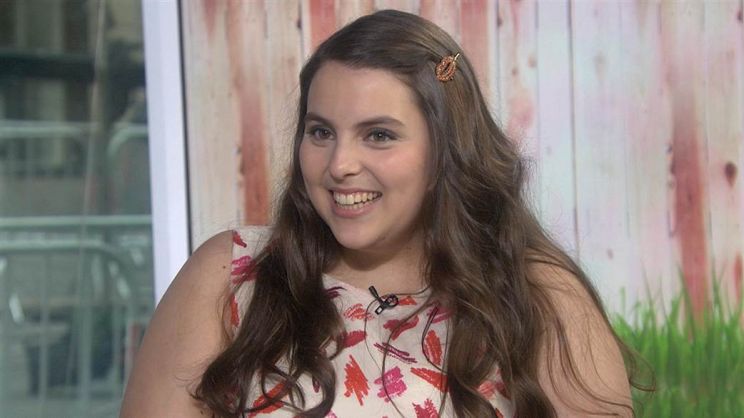 Beanie Feldstein