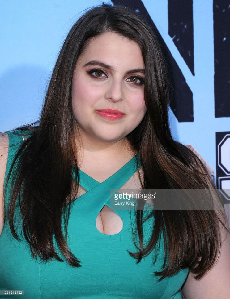 Beanie Feldstein