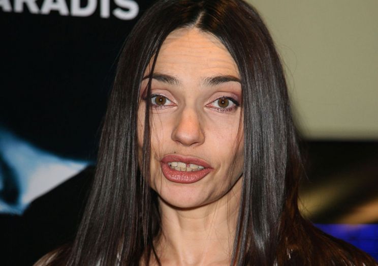 Béatrice Dalle