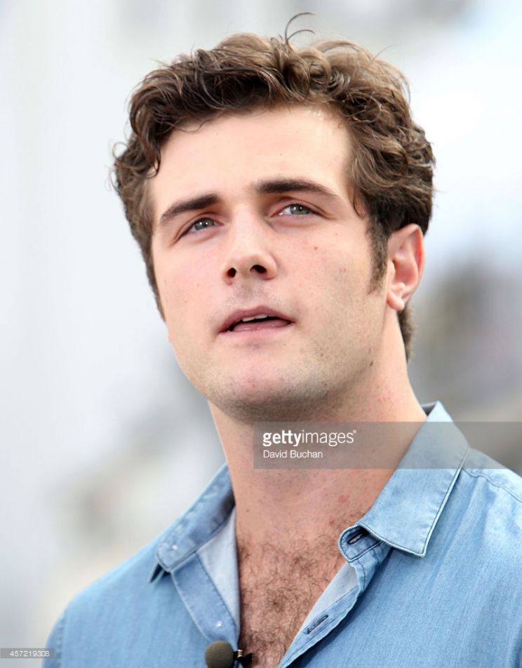 Beau Mirchoff