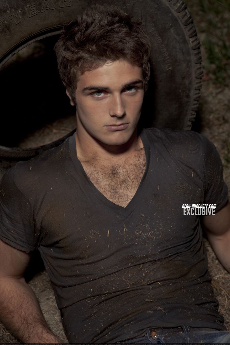 Beau Mirchoff