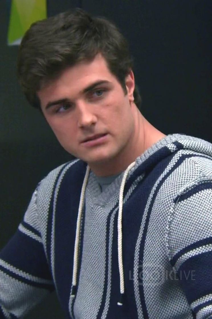 Beau Mirchoff