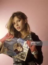 Bebe Buell