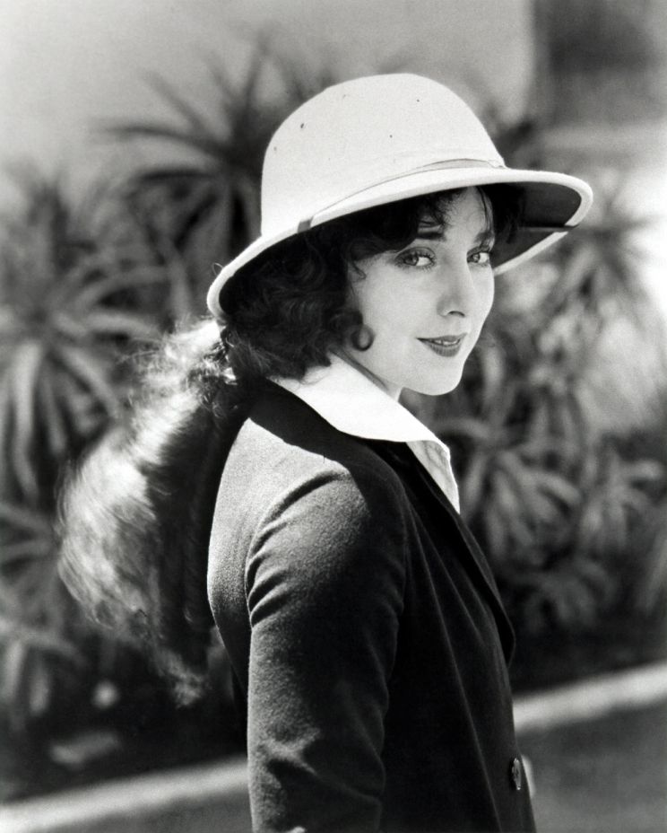 Bebe Daniels