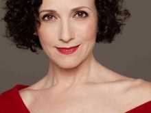 Bebe Neuwirth