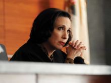 Bebe Neuwirth