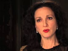 Bebe Neuwirth