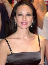 Bebe Neuwirth