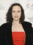 Bebe Neuwirth