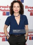 Bebe Neuwirth