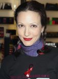 Bebe Neuwirth