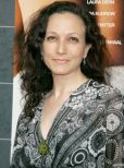 Bebe Neuwirth