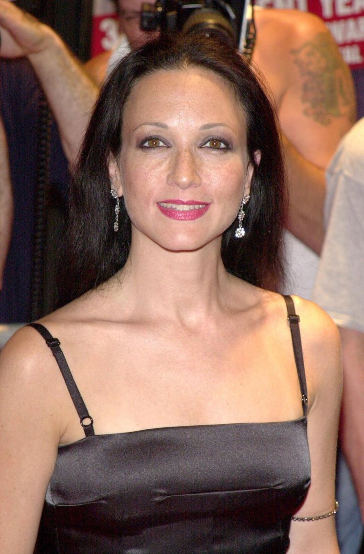 Bebe Neuwirth