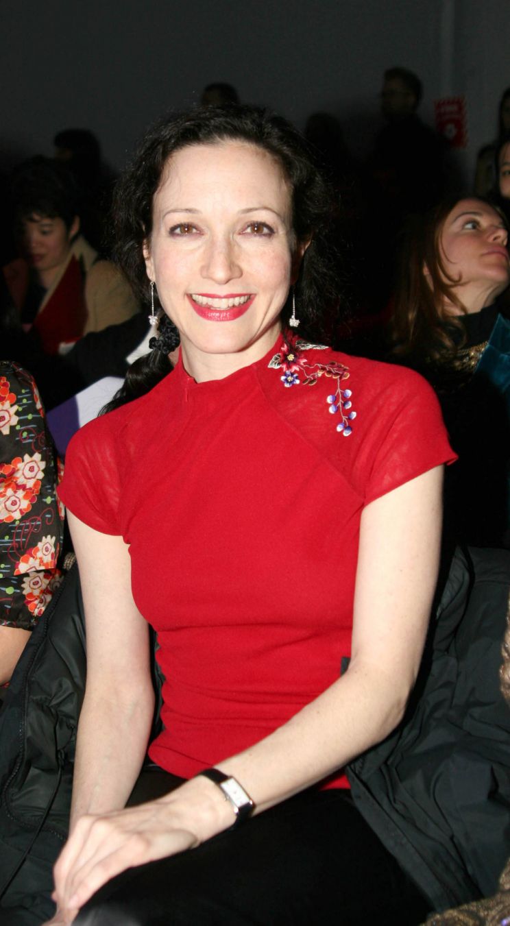 Bebe Neuwirth