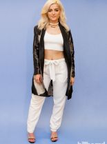 Bebe Rexha #2707232 picture (Portrait Medium)