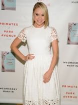 Becca Tobin #496188 picture (Portrait Medium)