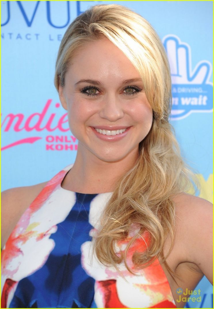 Becca Tobin