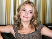 Becki Newton