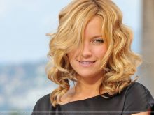 Becki Newton