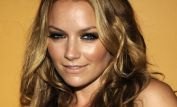 Becki Newton