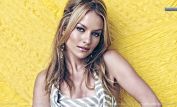 Becki Newton