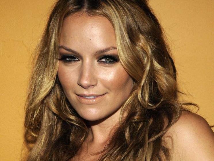 Becki Newton