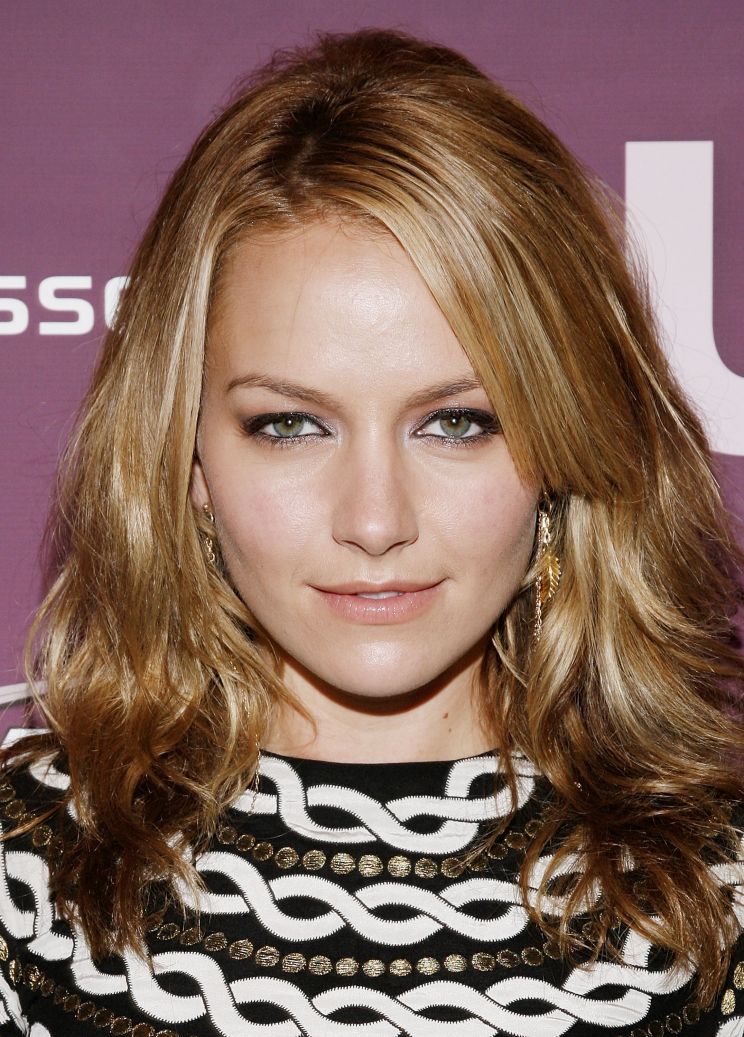 Becki Newton