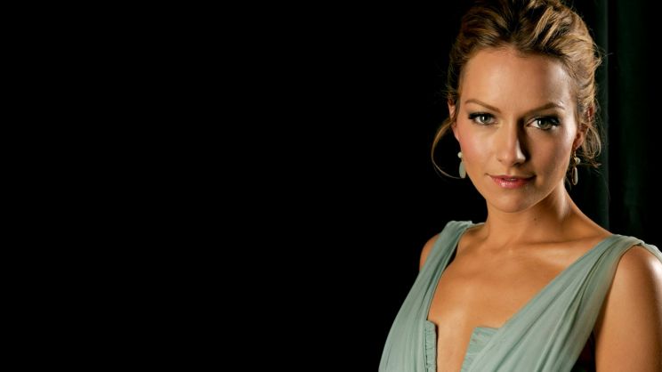 Becki Newton